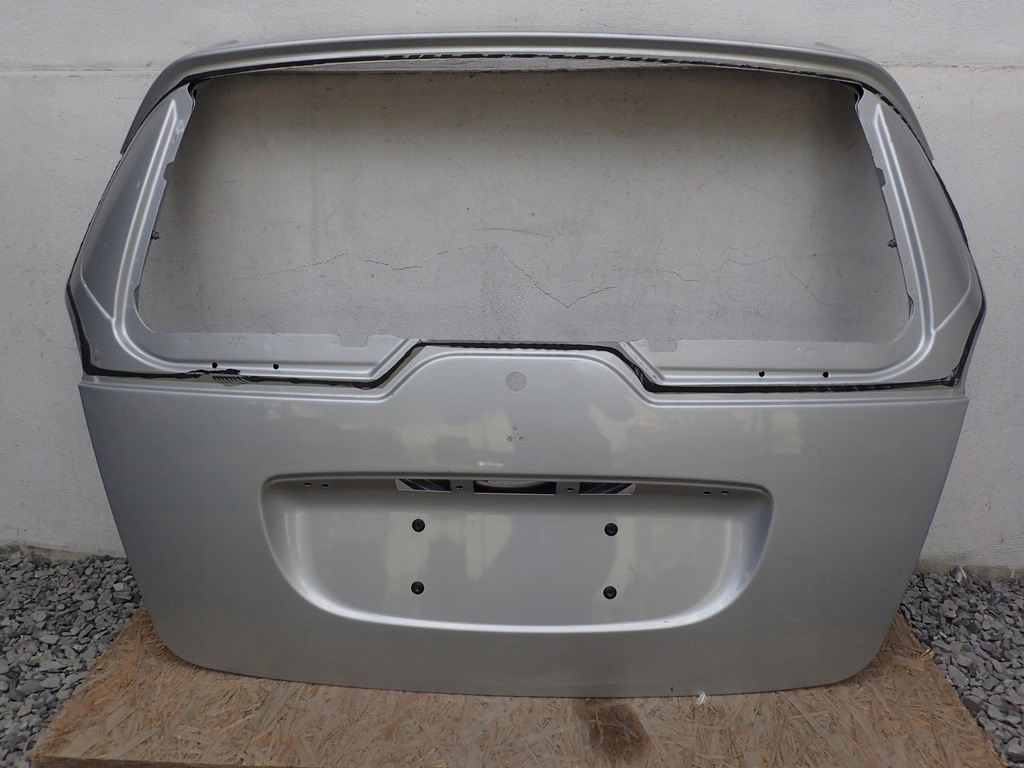 фото №1, Крышка багажника задняя крышка багажника mercedes a klasa 169