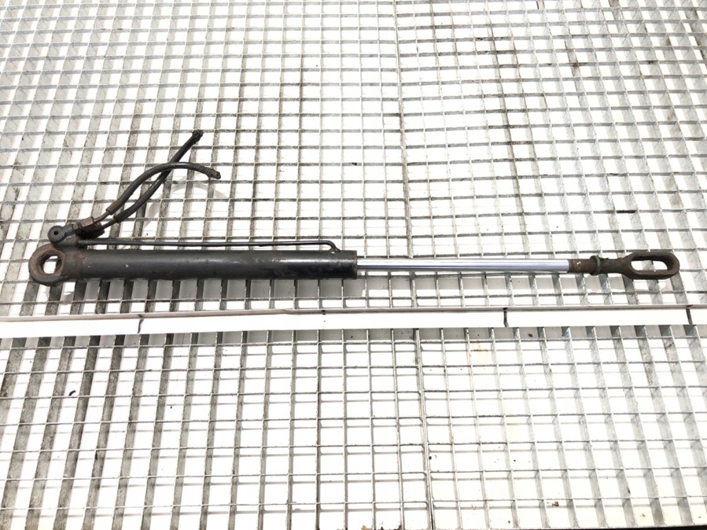 фото №1, Привід підйому кабіни renault trucks midlum 2004 220.18/d