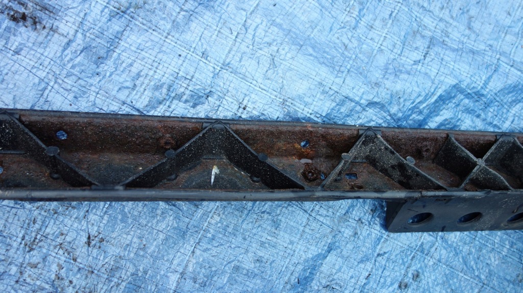 фото №9, Kia soul 08-11 pas передний усилитель передний // 299