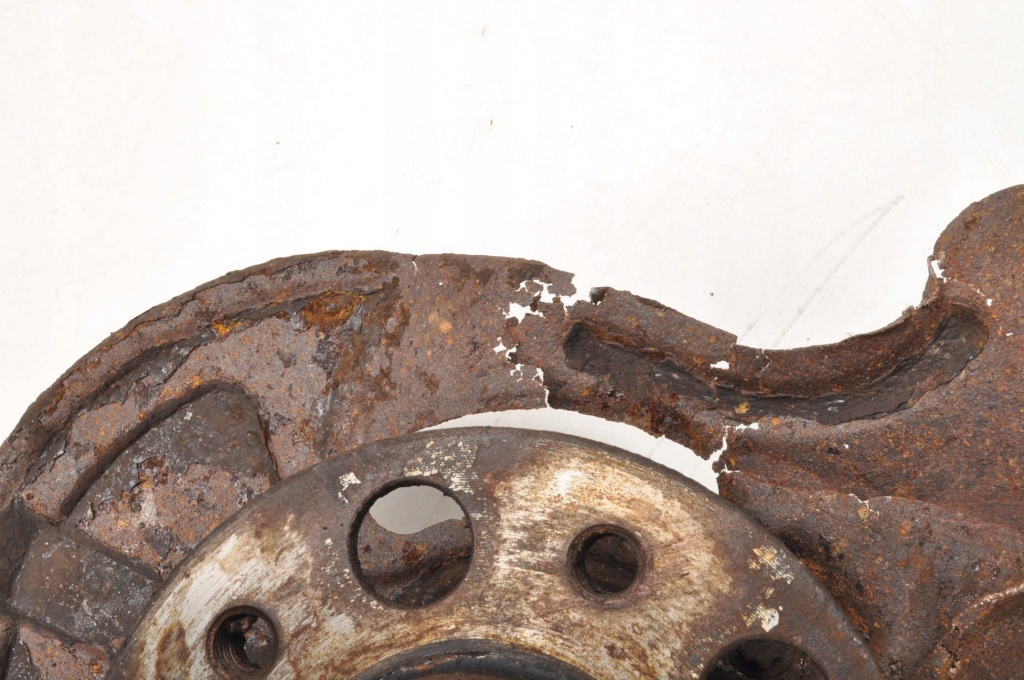 фото №2, Mercedes slk r171 w171 1.8 поворотный кулак правая передняя 20402