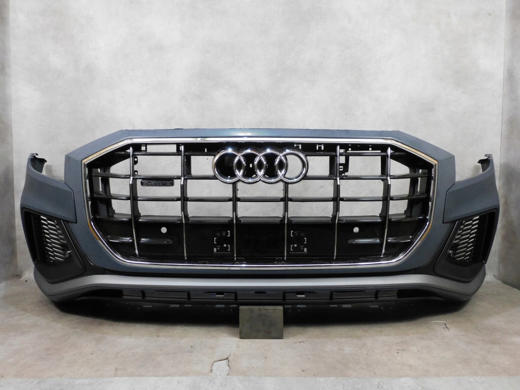 Купить Audi q8 4m8 s line бампер перед передний новый пол решётка радиатора комплектный