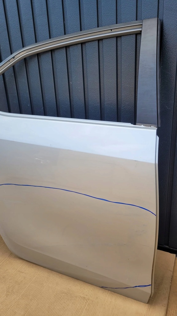 фото №5, Toyota corolla e16 13- дверь задняя задние правое fv