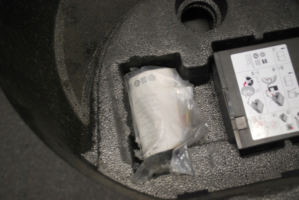 фото №9, Пол вкладыш багажника audi a6 c6 4f5012109c