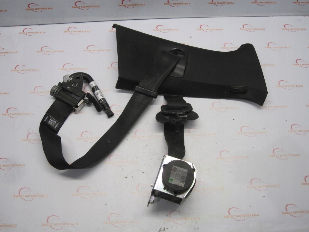 Bmw f10 рестайлінг  ремінь безпеки правий перед 7387168 в Україні