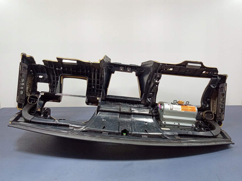 фото №7, Volvo xc90 i 02-06 приборная панель консоль подушки безопасности ремни eu