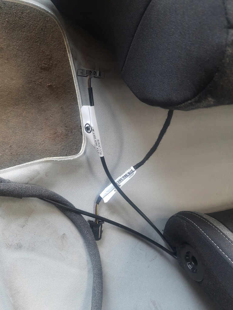 фото №6, Skoda karoq сиденья заднее сиденье подогрев kpl.