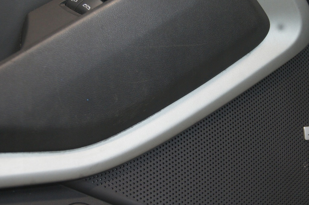 фото №10, Chevrolet camaro vi обшивка дверь левый обивка левая