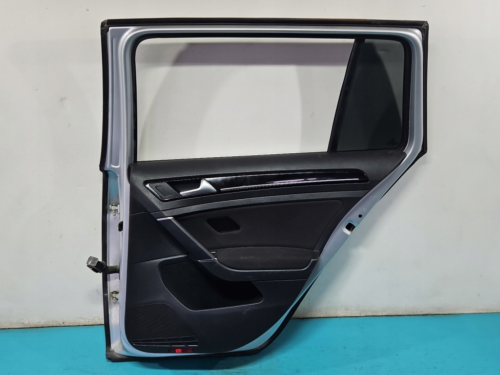 Двері задня праве vw golf vii kombi сріблястий la7w Недорого