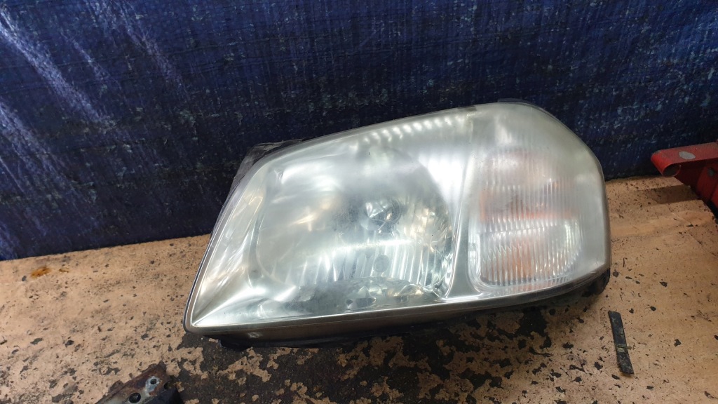 фото №1, Mazda tribute i лампа левый перед передняя europa