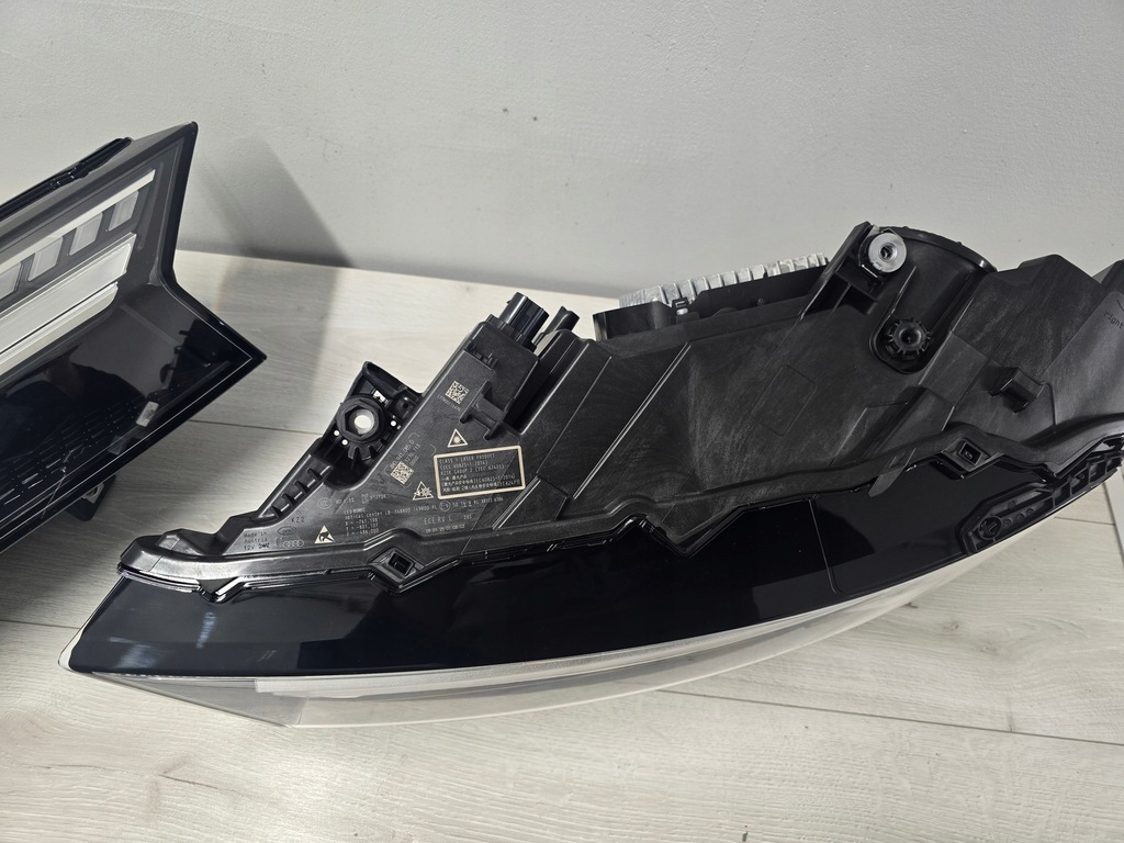 фото №10, Лампа ліва права audi q7 lift laser повний nowe