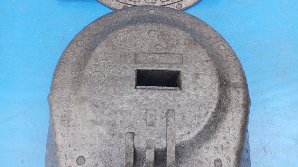 фото №8, Mn148903 пенополистирол вкладыш багажника mitsubishi colt vi 6 mn148922