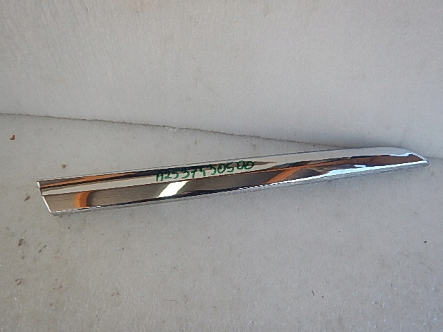 фото №1, Mercedes glc x253 coupe левая молдинг na крышка задняя