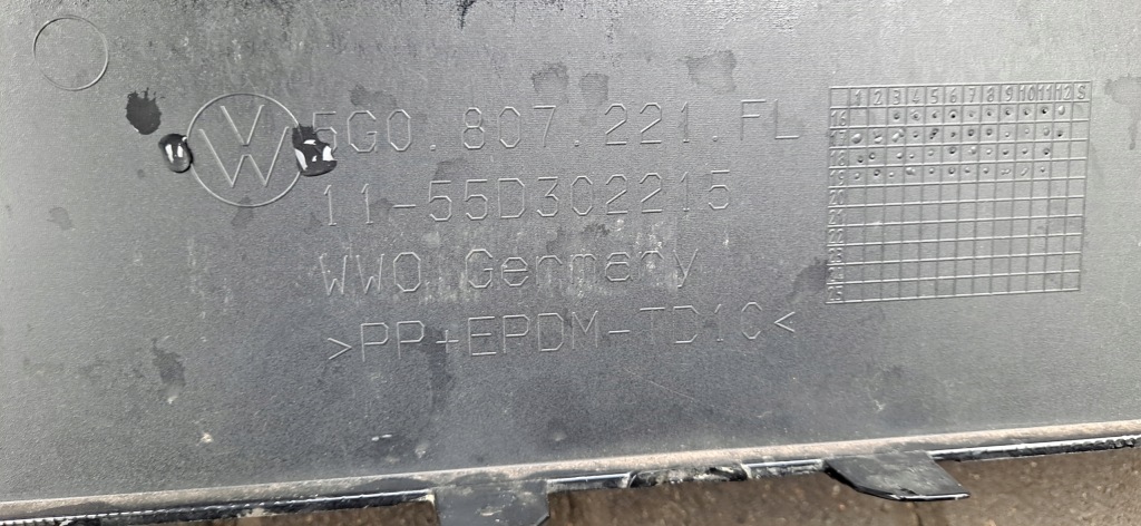 Купити Vw golf vii рестайлінг  бампер перед передній 6xpdc омивачі 5g0807221 fl