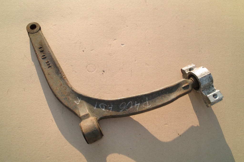 фото №1, Peugeot 406 hdi 2.1td важіль правий перед оригінал