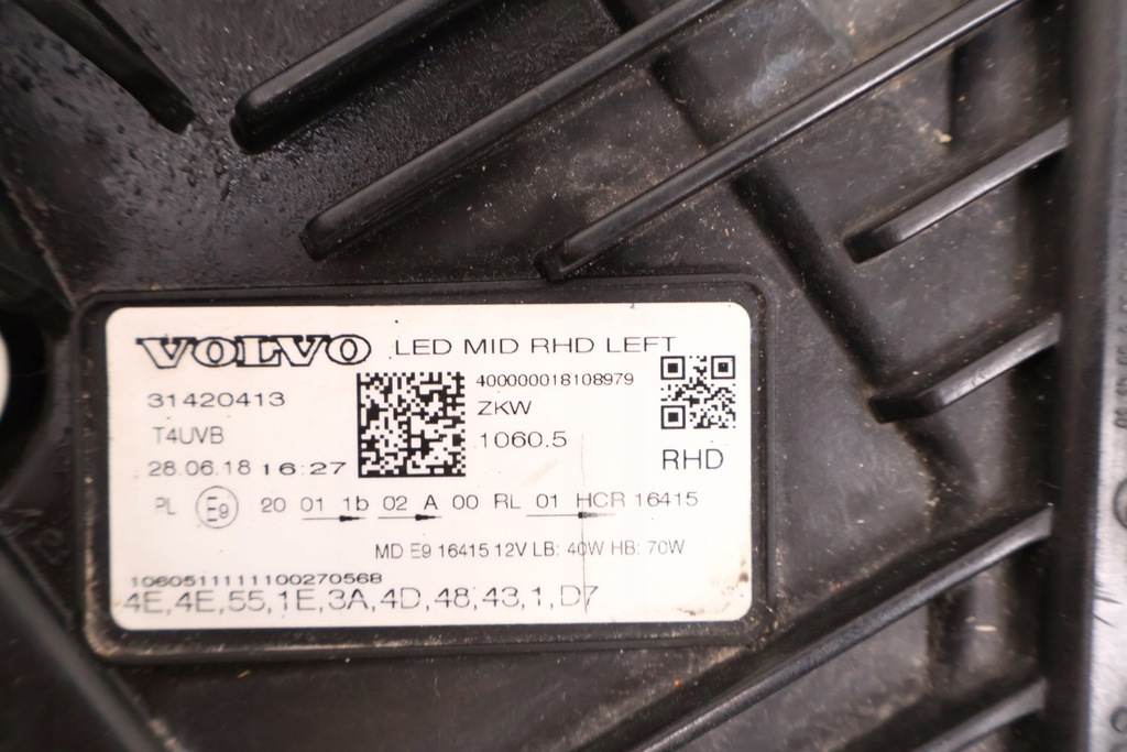 фото №8, Volvo xc60 ii лампа левая перед uk 31420413