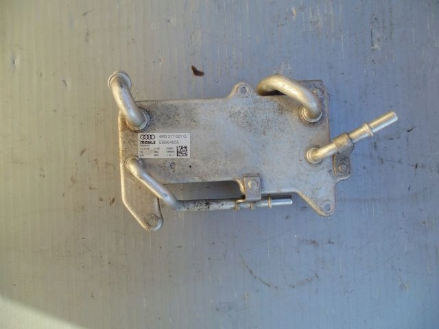 фото №1, Радиатор масла audi q7 4m0 4m0317021g