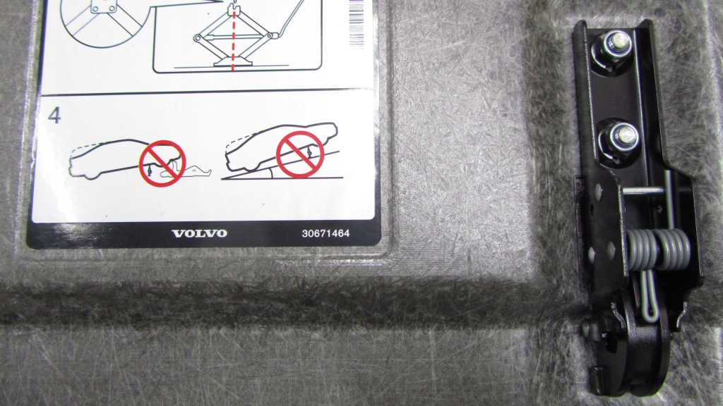 фото №5, Volvo xc60 пол обшивка багажника 30671464 08-