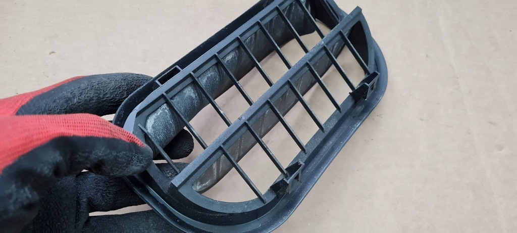 фото №7, A4 s4 b9 решётка вентиляционная багажника задняя sedan 6r0819465a 2.0 tdi a5 8w6