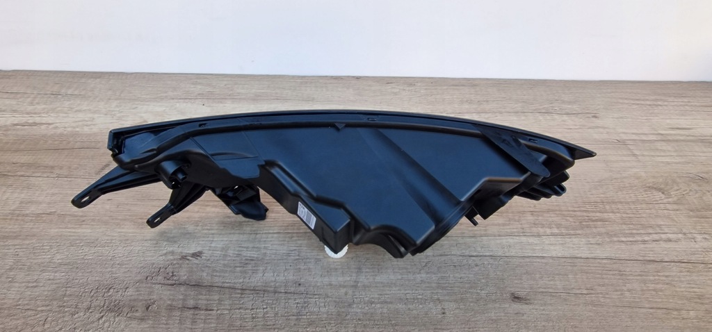 фото №2, Skoda rapid po рестайлінг 5ja правий протитуманна фара новий hella