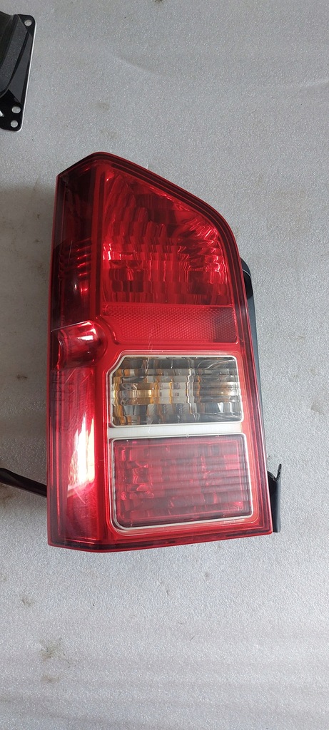 фото №1, Nissan pathfinder r51 lift лампа ліва задня