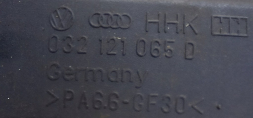 Vw skoda audi патрубок труба шланг води 032121065d Доставка