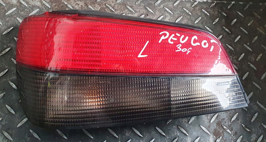 фото №1, Лампа левый задняя peugeot 306 lift hb