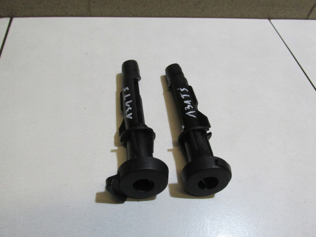 фото №1, Кронштейн крепления подголовник задняя kuga mk1 2008 - 2012