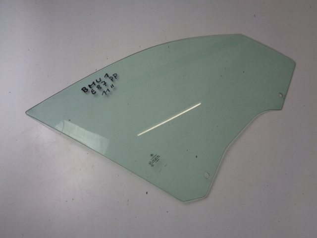 фото №2, Стекло дверь правый перед bmw serii 1 e87 2011 rok