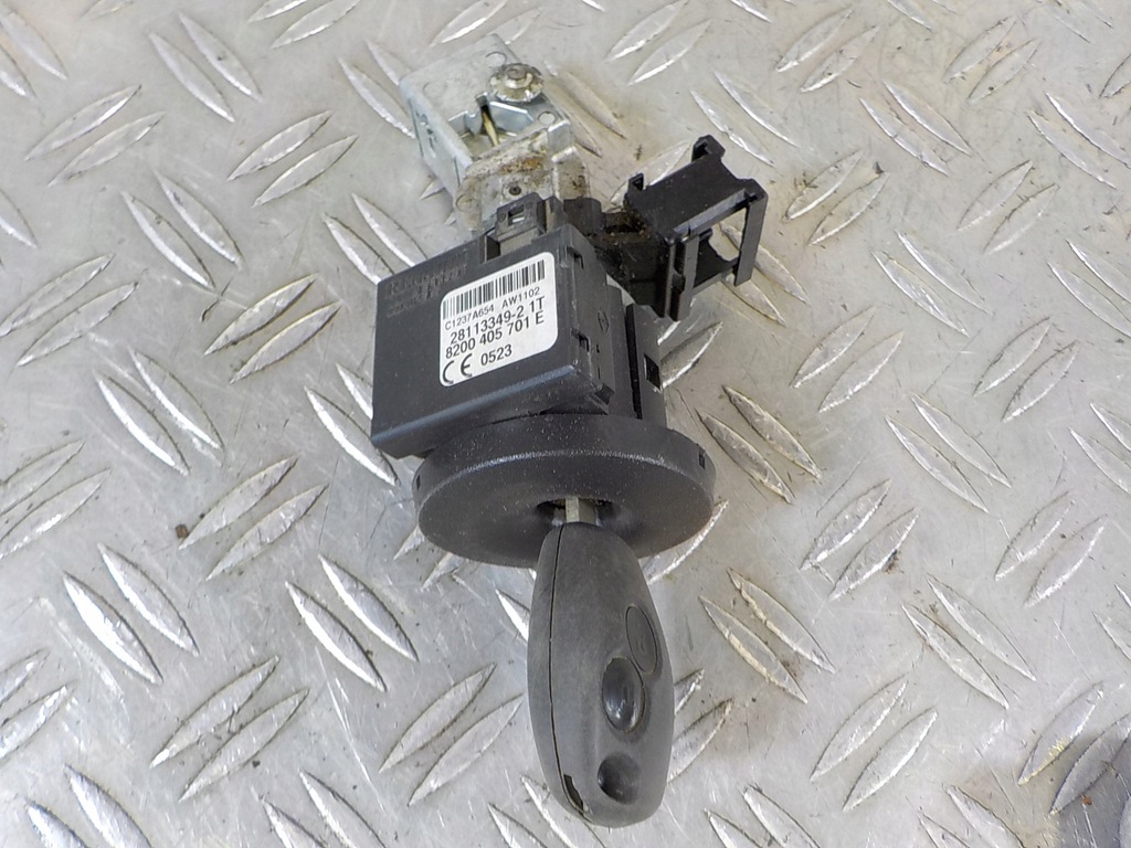 фото №8, Master iii 14-19 бортовой компьютер набор 0281017977 237100899r