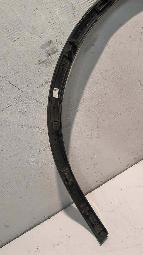 фото №8, Молдинг крила накладка правий перед volkswagen touareg iii 760