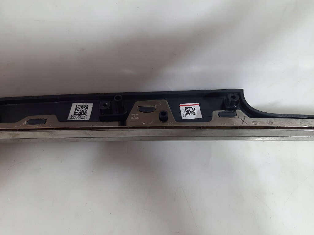 Jeep grand cherokee 19-22 молдинг декоративная дверь правых передних америка Киев