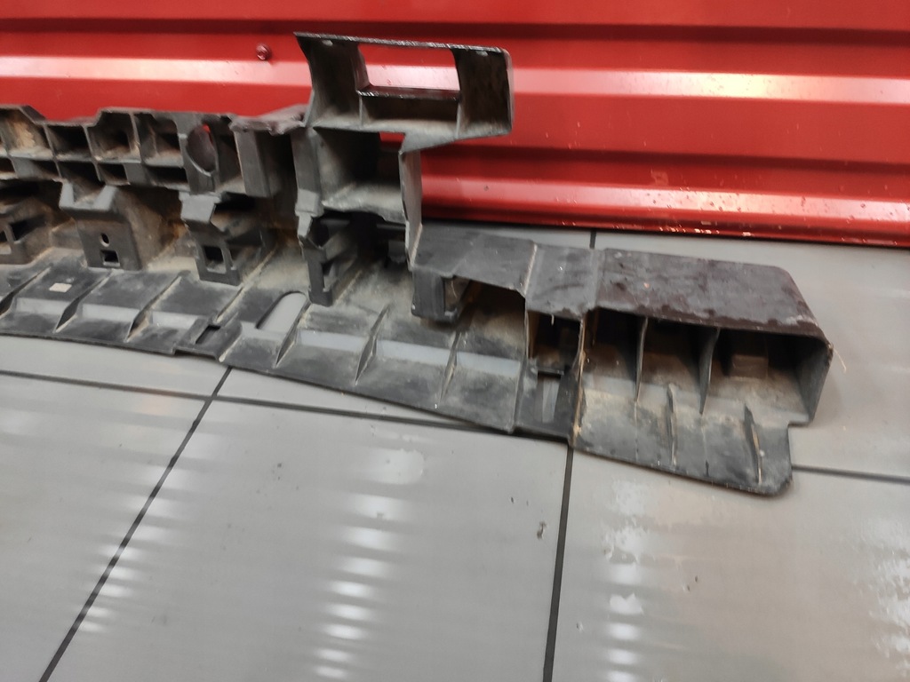 фото №11, Jeep commander xk xh 05-10 абсорбер направляющая поглотитель бампера задняя оригинал