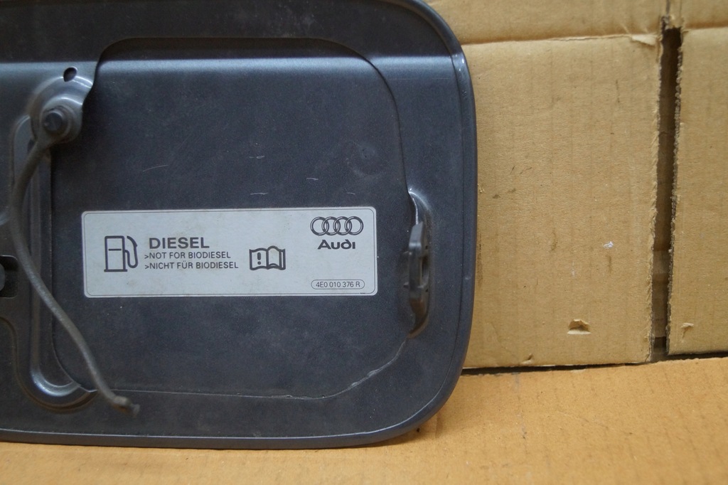 фото №7, Кришка заливної пального audi a4 b7 4e0010376r