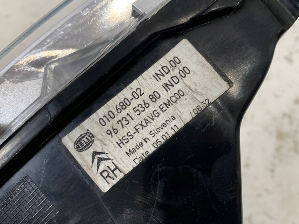 фото №6, Citroen c4 picasso i lift led противотуманная фара drl правый