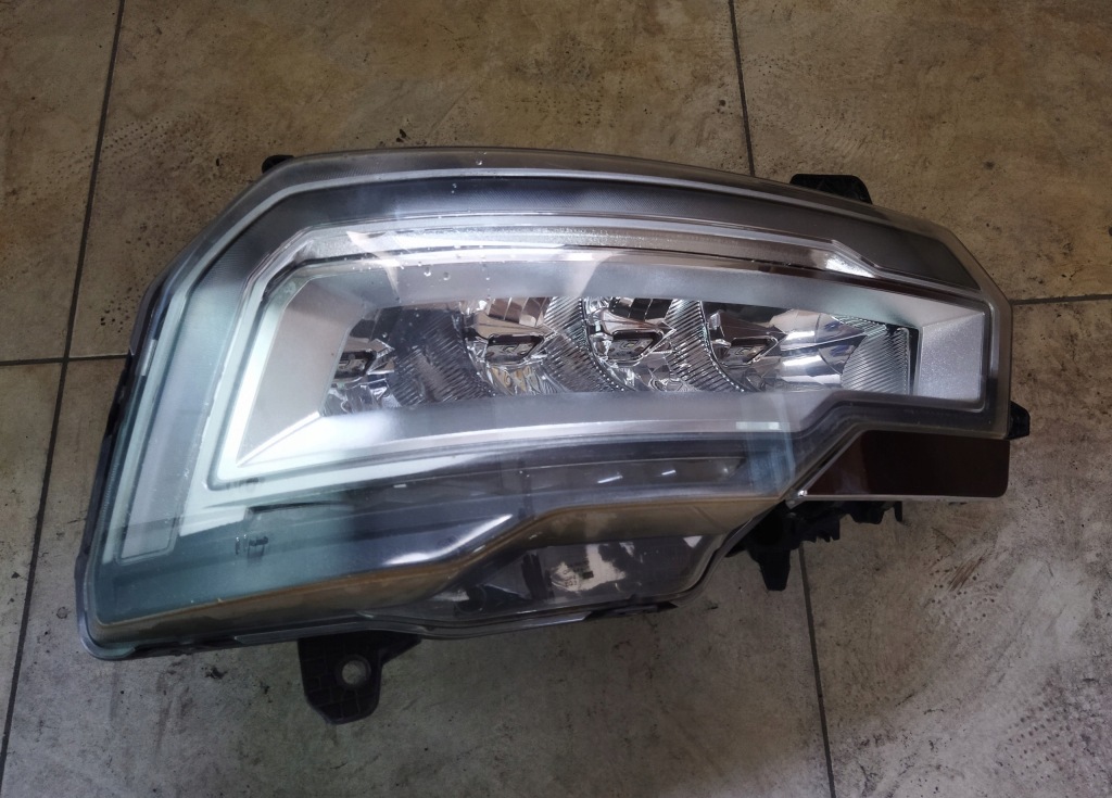 Лампа фара ліва права daf xf xg 106 full led Ціна