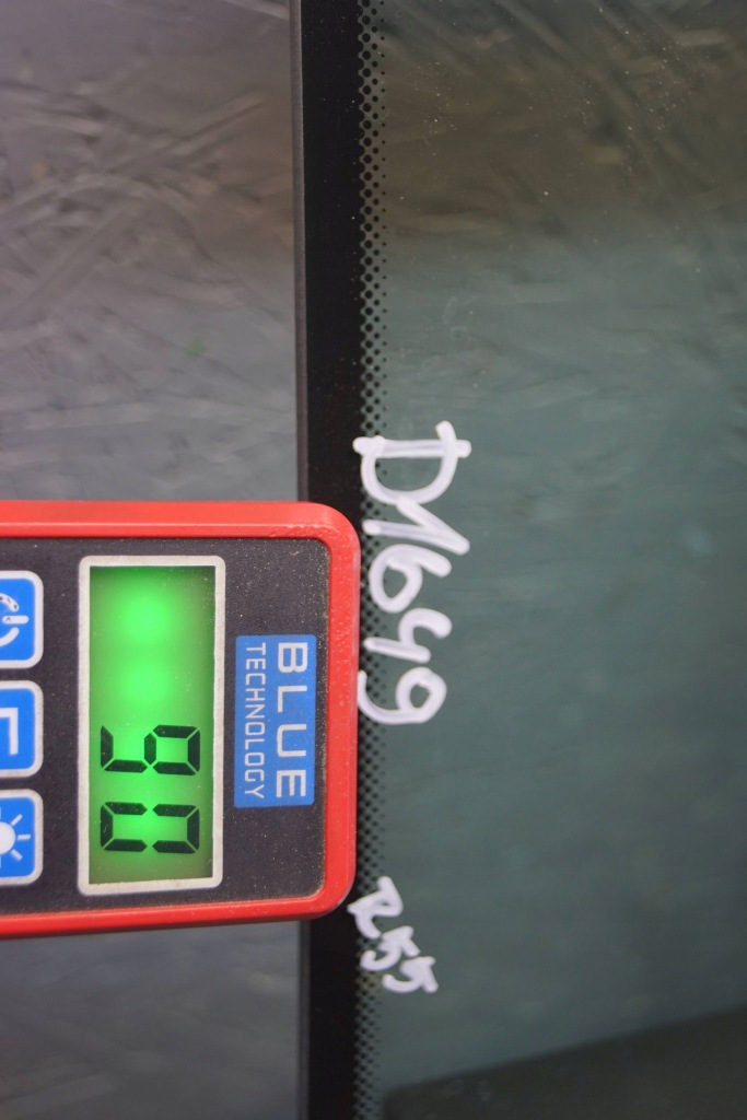 Дверь правый  задняя mini cooper r55 d1649 Недорого