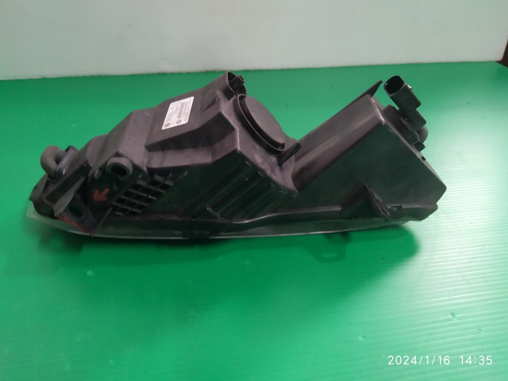 фото №11, Лампа протитуманна права vw polo v 09- 6c0941662d