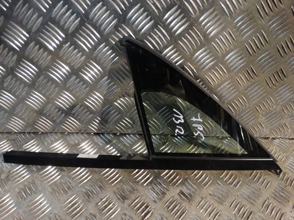 фото №1, Скло вставка ліва перед porsche cayenne 7p5 1