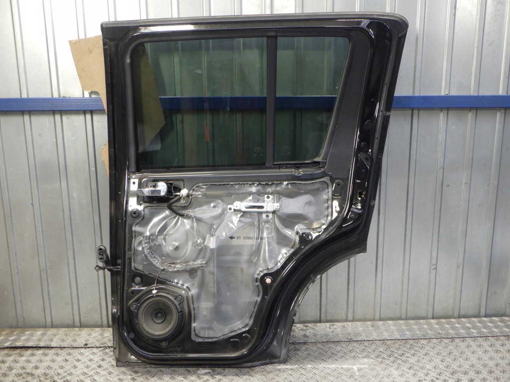 фото №4, Nissan pathfinder r51 дверь правый задняя