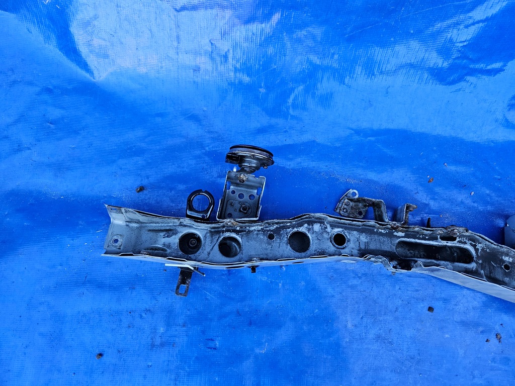 фото №5, Toyota prius iii 09-15 усилитель балка pas передний верхний замок