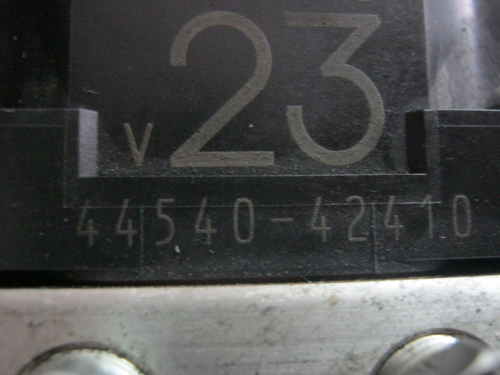 фото №5, Насос abs 44540-42410 toyota rav4