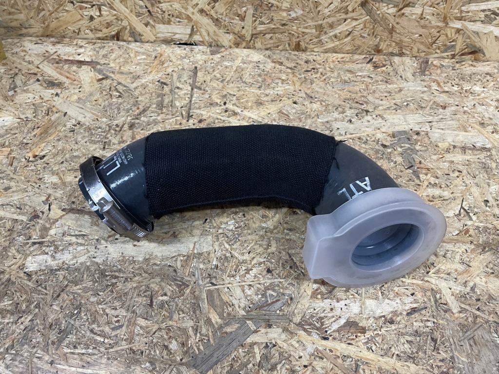 фото №1, Audi sq7 sq8 4.0 tdi труба wąż шланг turbo новий oryg. 4m0145737s