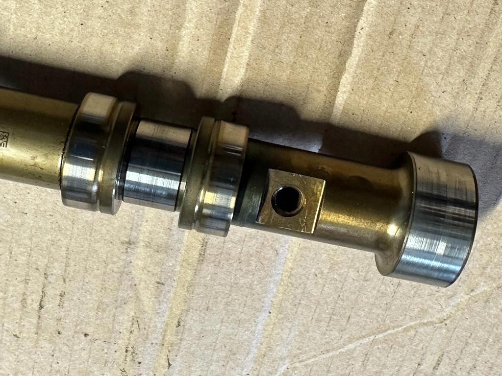 фото №4, Лівий вал випускний audi s4 ctu 3.0tfsi