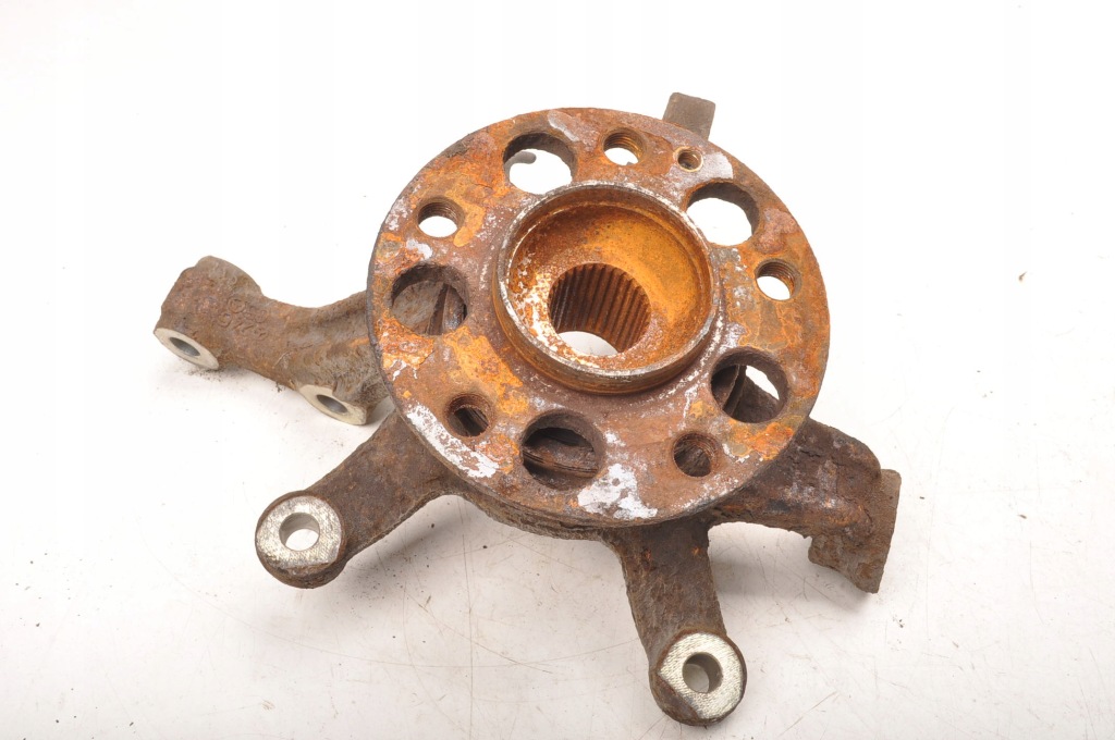 Купити Mercedes w176 поворотний кулак ліва передня