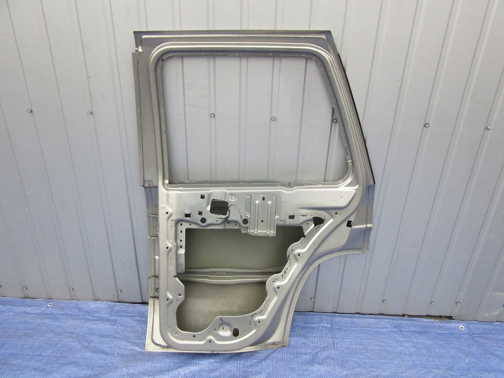 фото №11, Chevrolet trailblazer 2002 двері праве задня