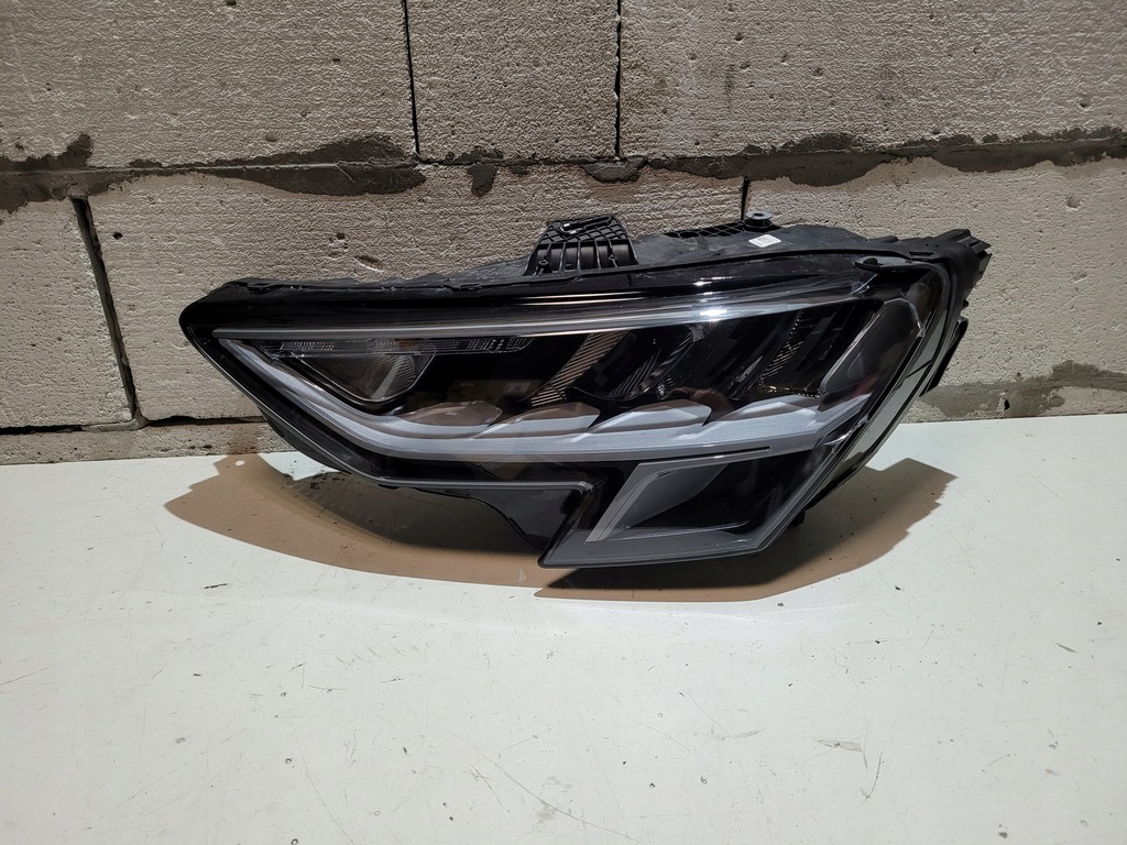 фото №1, Лампа левый перед audi a3 full led 8y0 19+