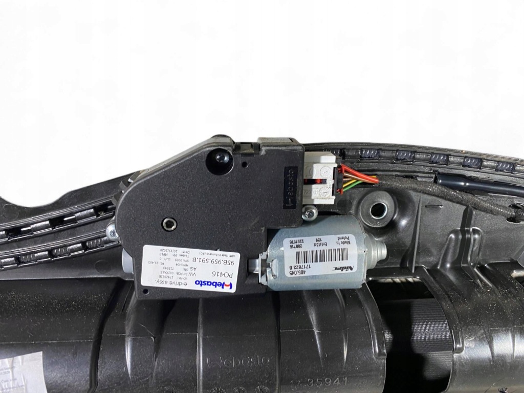 Porsche macan 95b люк комплектний  95b877041g в Україні