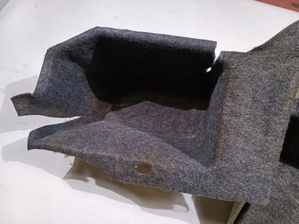 фото №7, Обшивка багажника chevrolet corvette c5