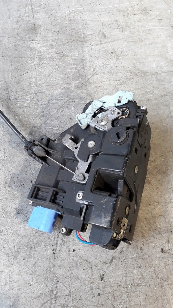 фото №5, Замок двері правий задня 7l0839016d skoda octavia ii