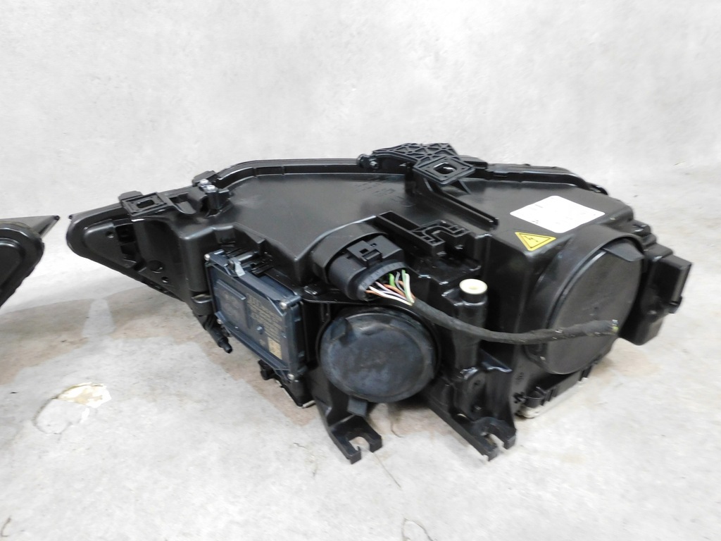 фото №9, Audi a4 b8 8k lift лампа правая левая ксенон led поворотная полный